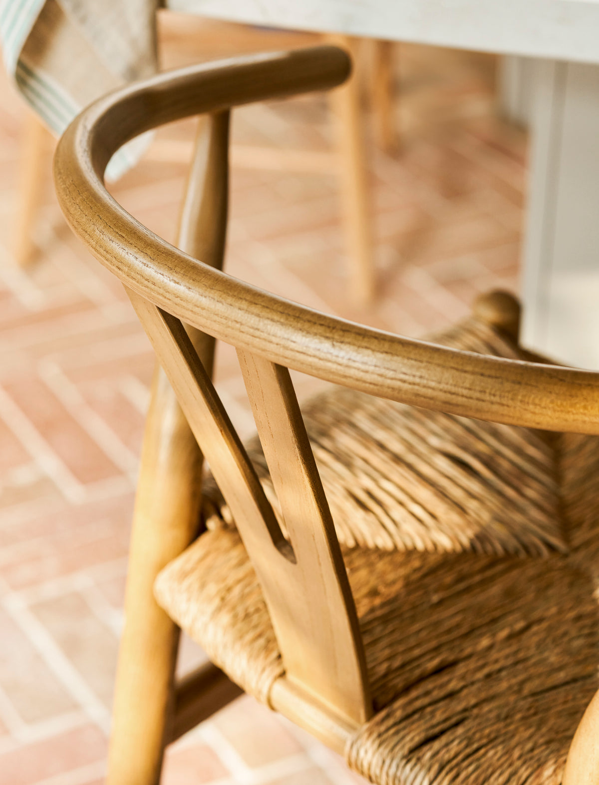 Garden Trading Chilthorne Wishbone Bar Stool Ash Wood, Natural