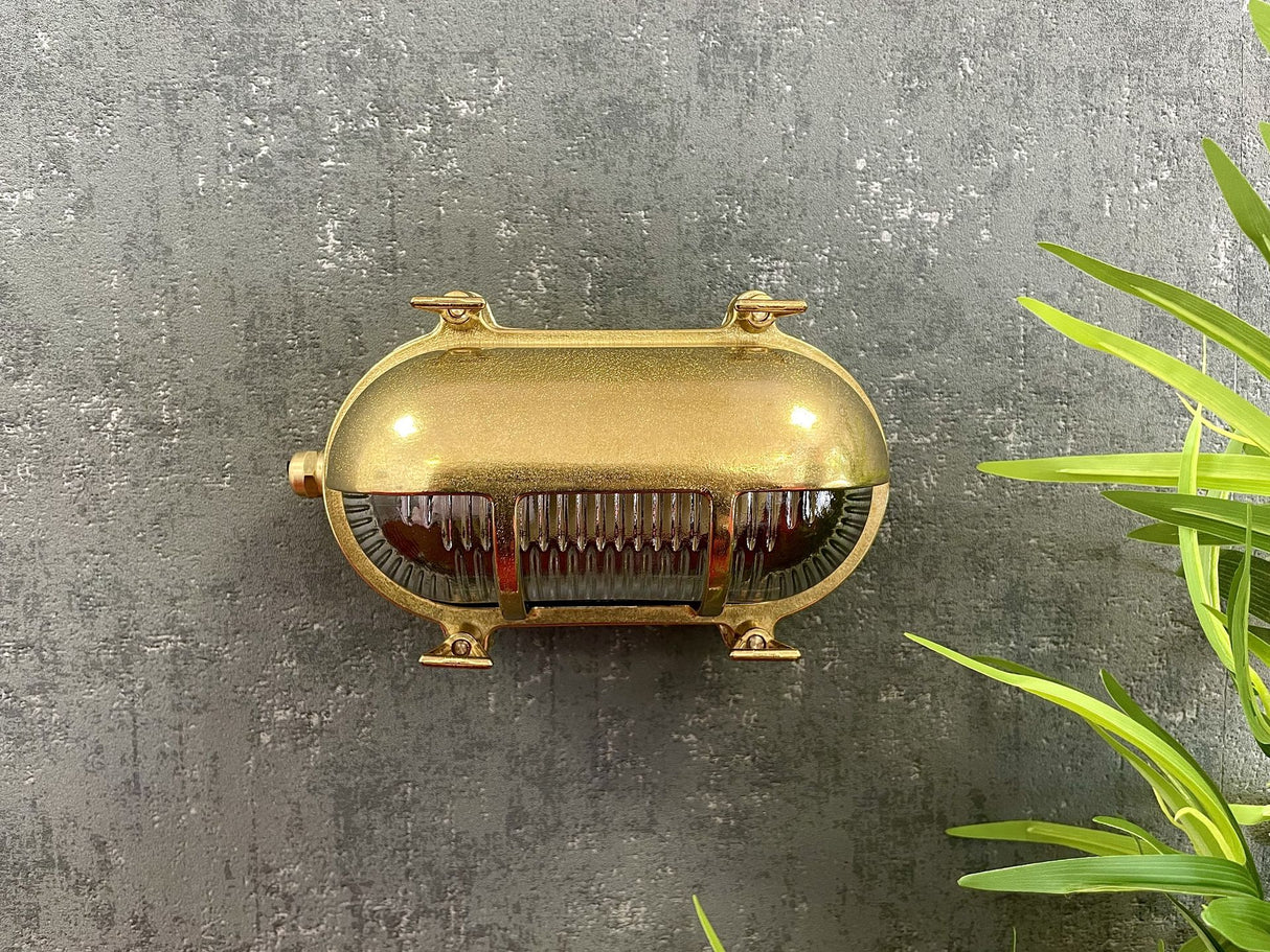 Lampfix Navigator Eyelid Bulkhead