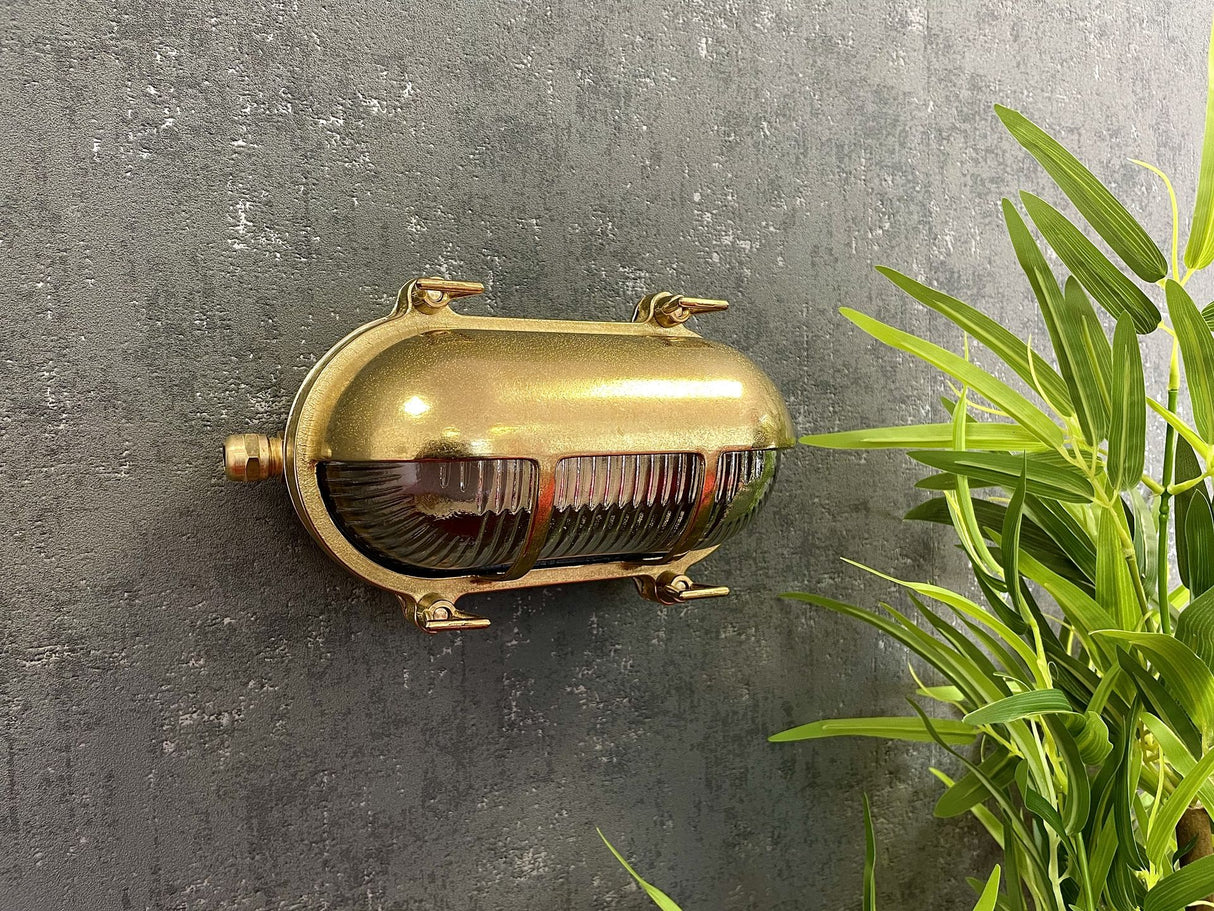 Lampfix Navigator Eyelid Bulkhead