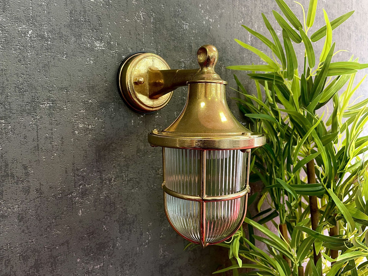 Lampfix Navigator Tiller Wall Lantern