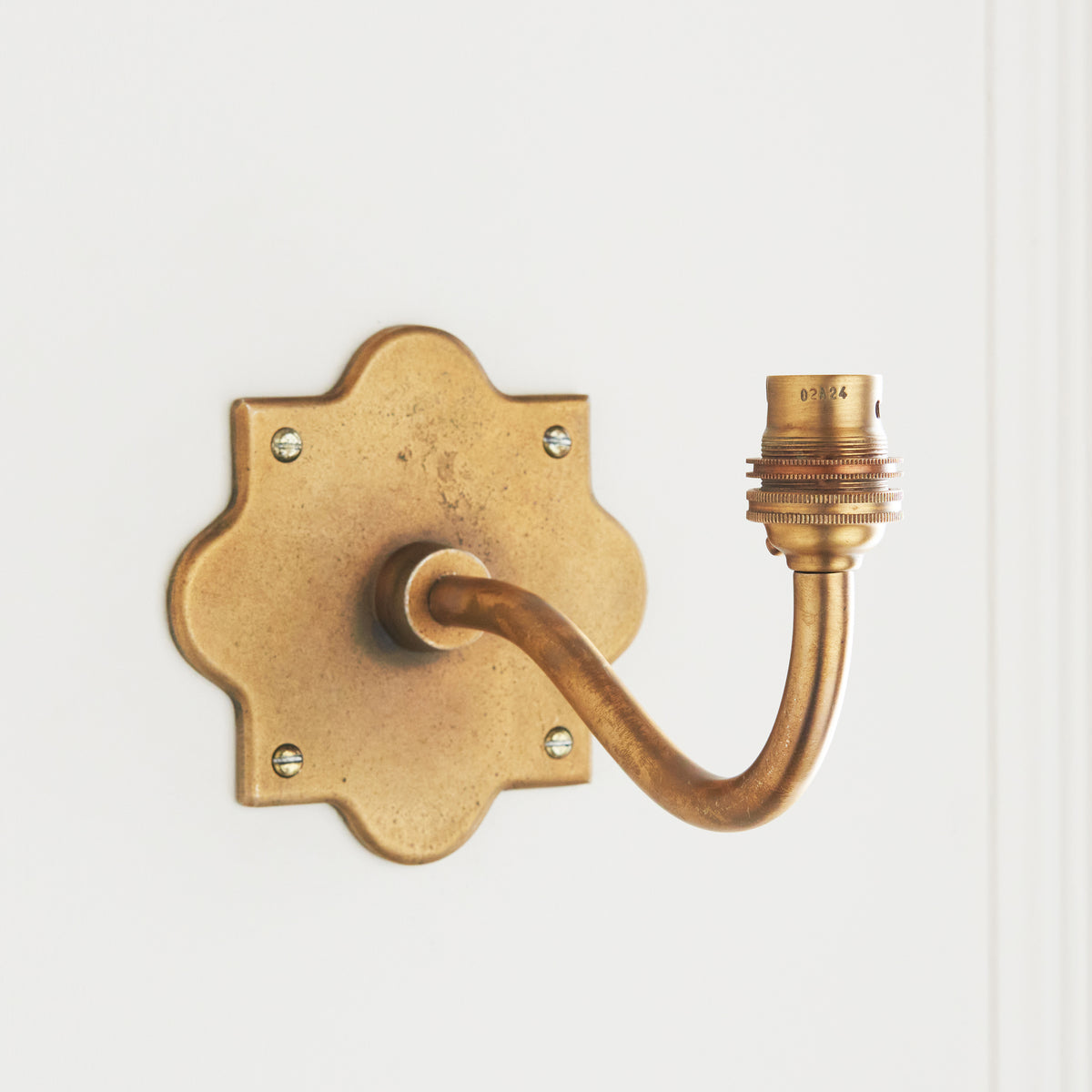 Endon Anvil Curve Wall Bracket Antique brass plate