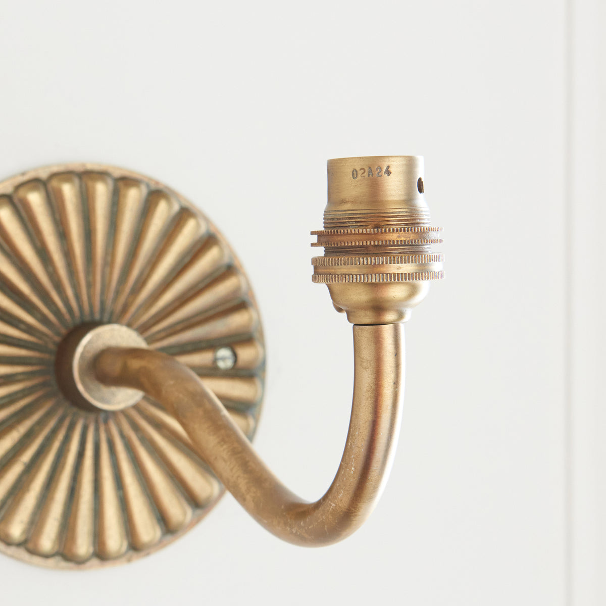 Endon Dahlia Curve Wall Bracket Antique brass plate