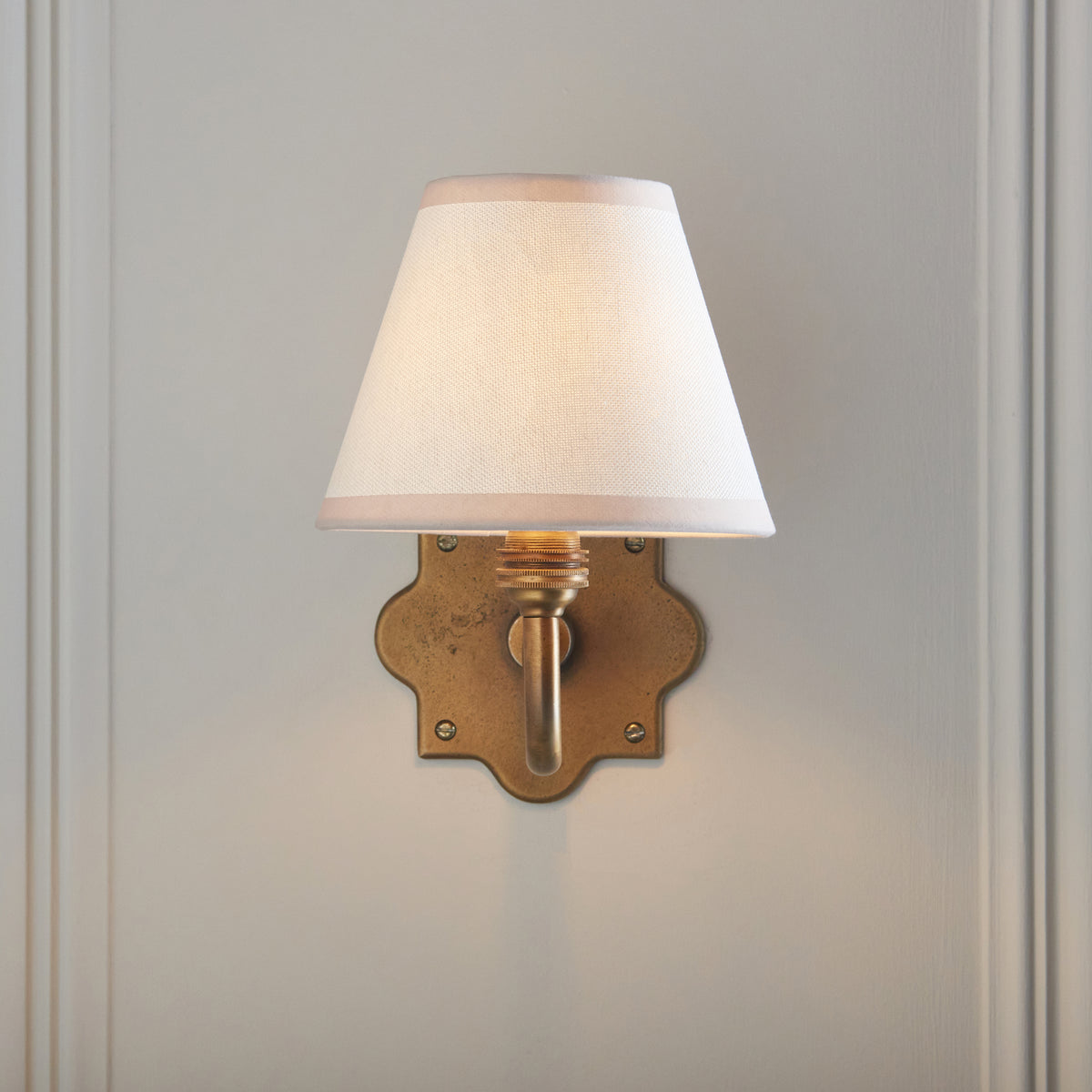 Endon Anvil Curve & Ivy 16cm Wall Antique brass & vintage white fabric