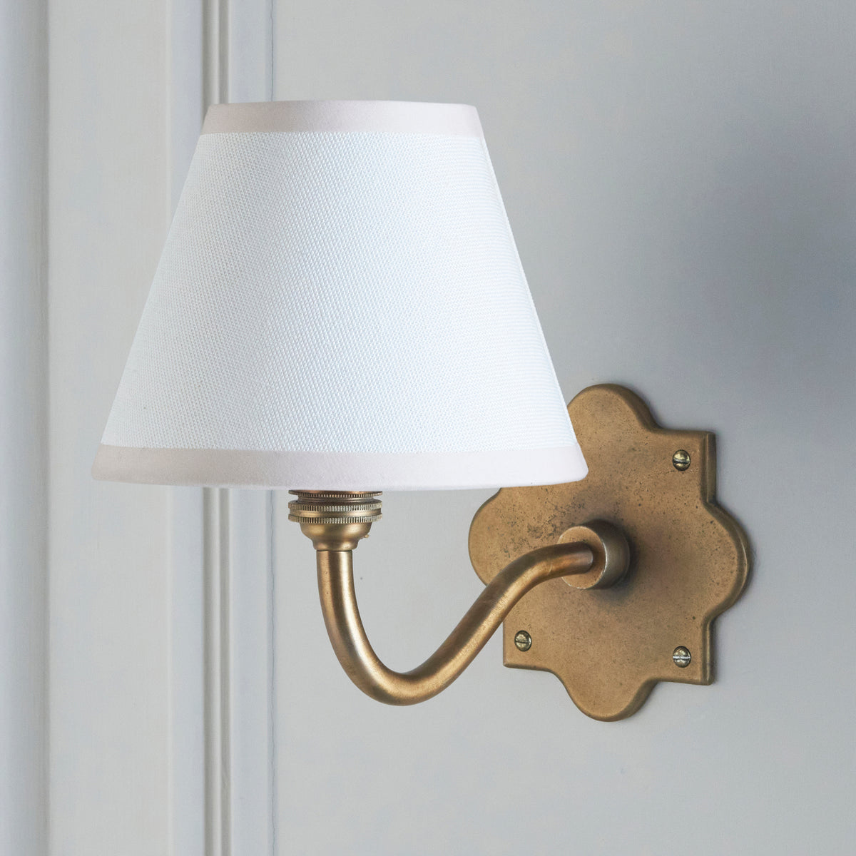 Endon Anvil Curve & Ivy 16cm Wall Antique brass & vintage white fabric