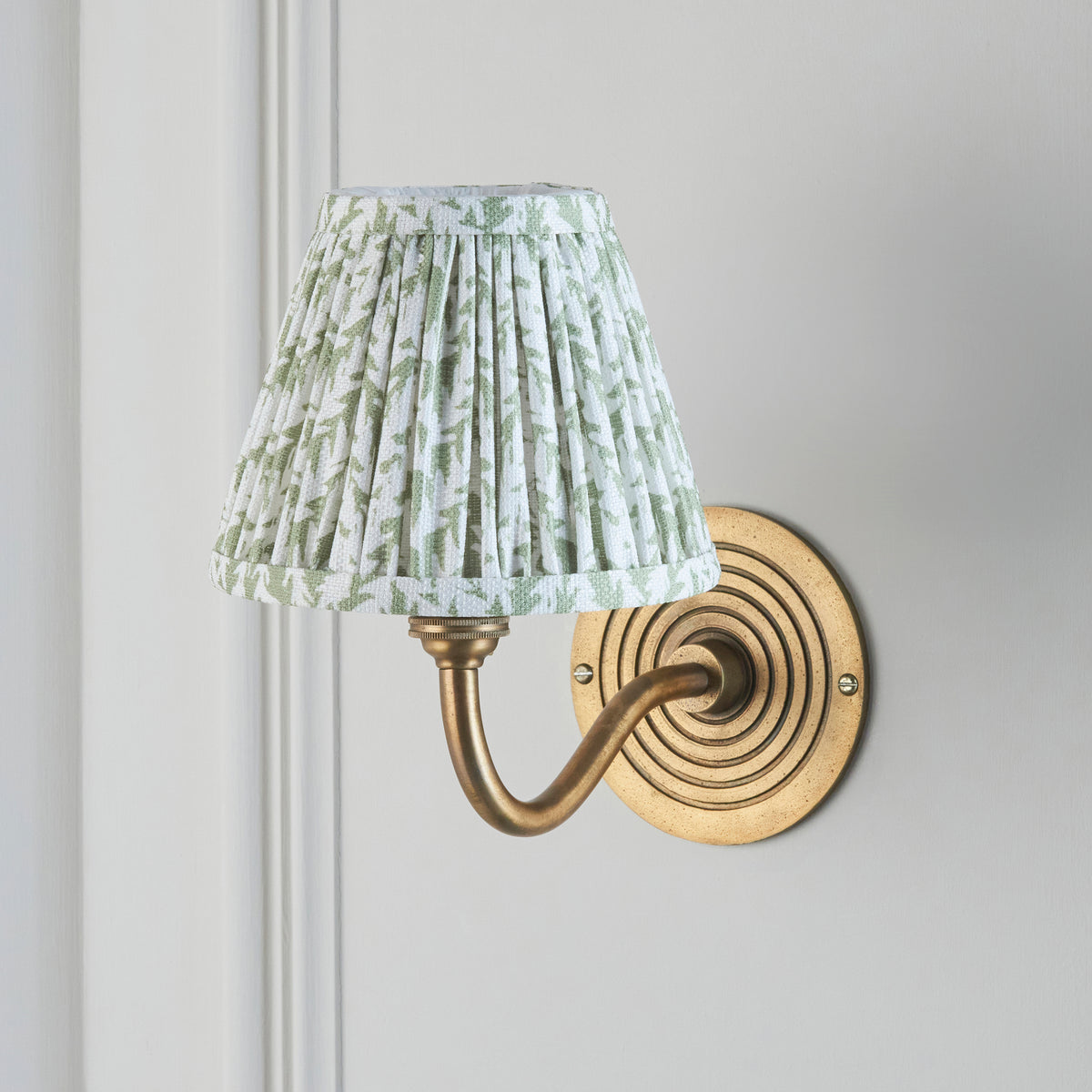Endon Ripple Curve & Leaf 16cm Wall Antique brass & herb garden green fabric