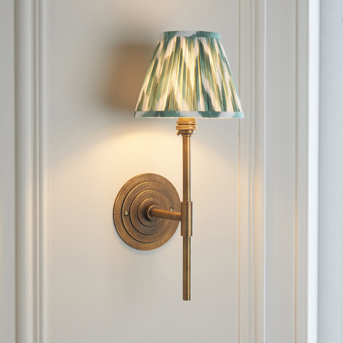 Endon Halo Tall & Zigzag 16cm Wall Antique brass & cotswold green fabric