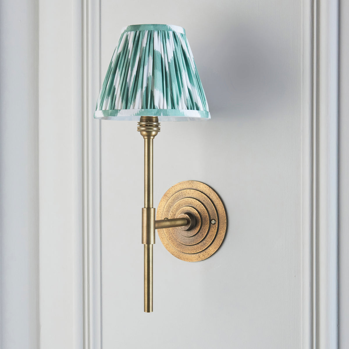 Endon Halo Tall & Zigzag 16cm Wall Antique brass & cotswold green fabric