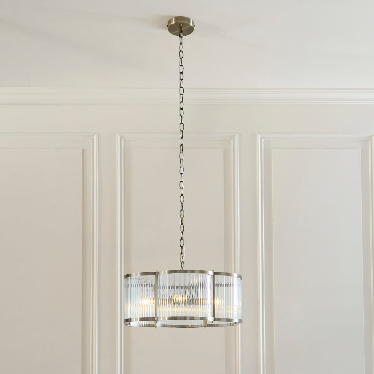 Endon Ridgeton Scallop 5lt Pendant Antique brass plate & clear ribbed glass