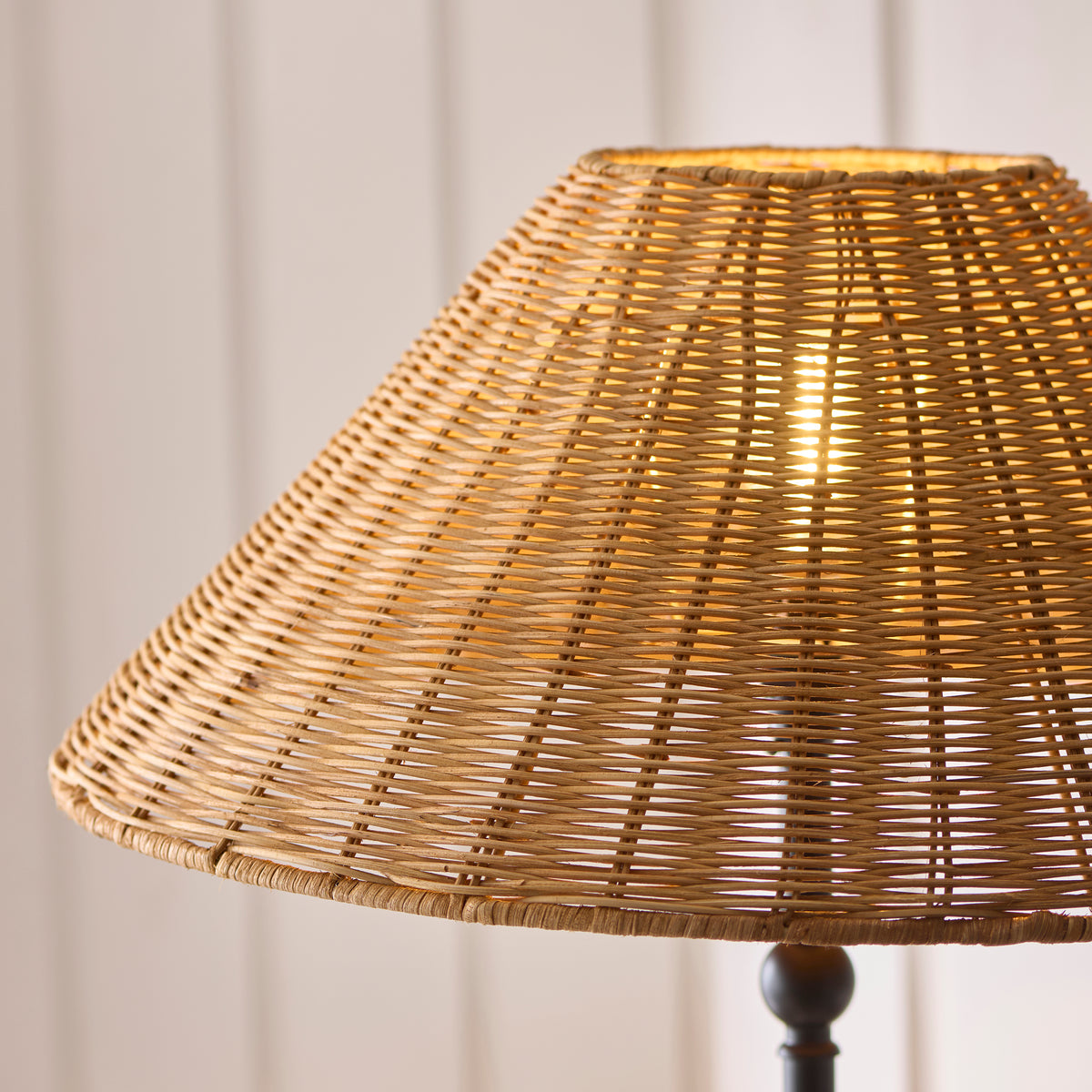 Endon Jericho Floor Matt black & dark rattan
