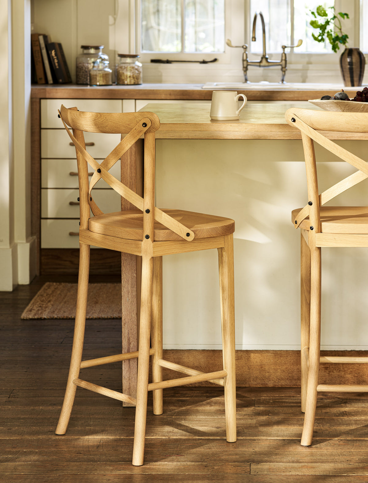 Garden Trading Ferndale Cross Back Bar Stool - Oak Wood, Natural