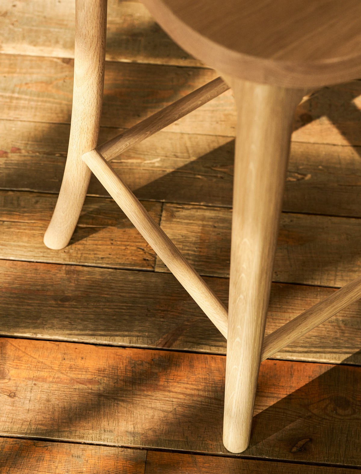 Garden Trading Ferndale Cross Back Bar Stool - Oak Wood, Natural