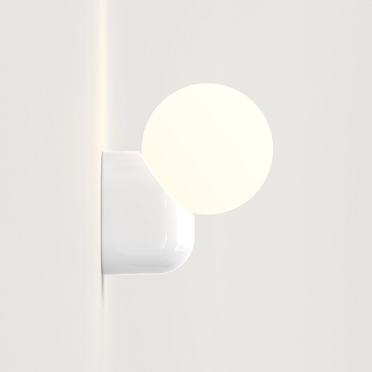 Astro Lyra Wall Single Gloss Glaze White Bathroom Wall Light