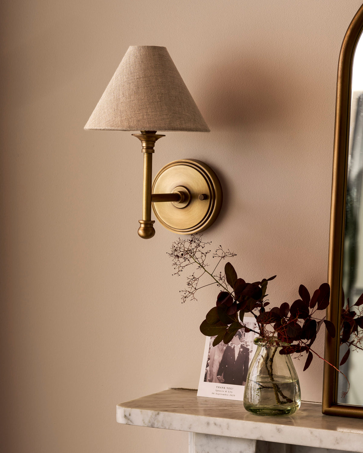 Garden Trading Kelmscot Wall Light with Linen Shade Antique Brass Finish