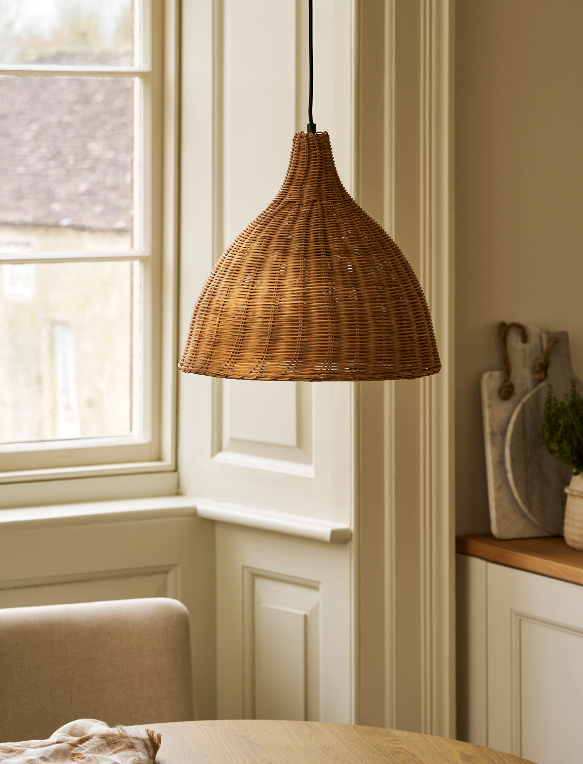 Garden Trading Mouldon Pendant Light Natural Rattan Medium