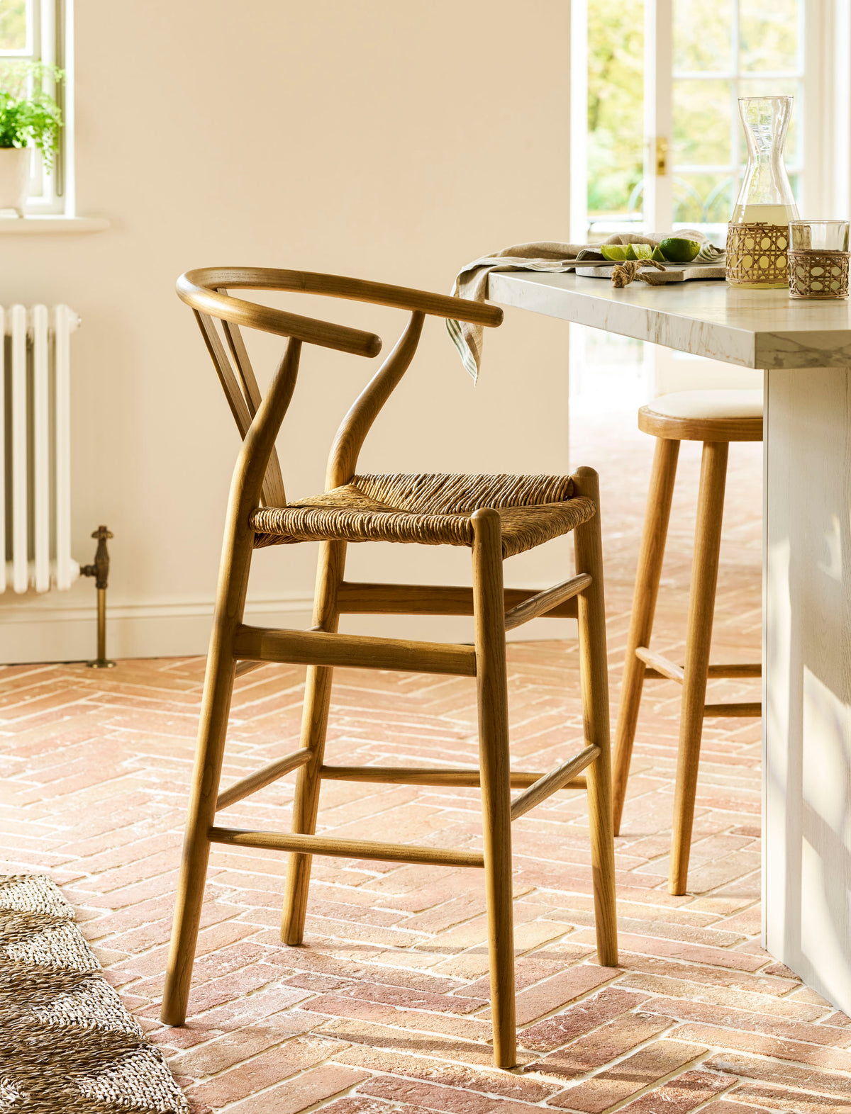 Garden Trading Chilthorne Wishbone Bar Stool Ash Wood, Natural