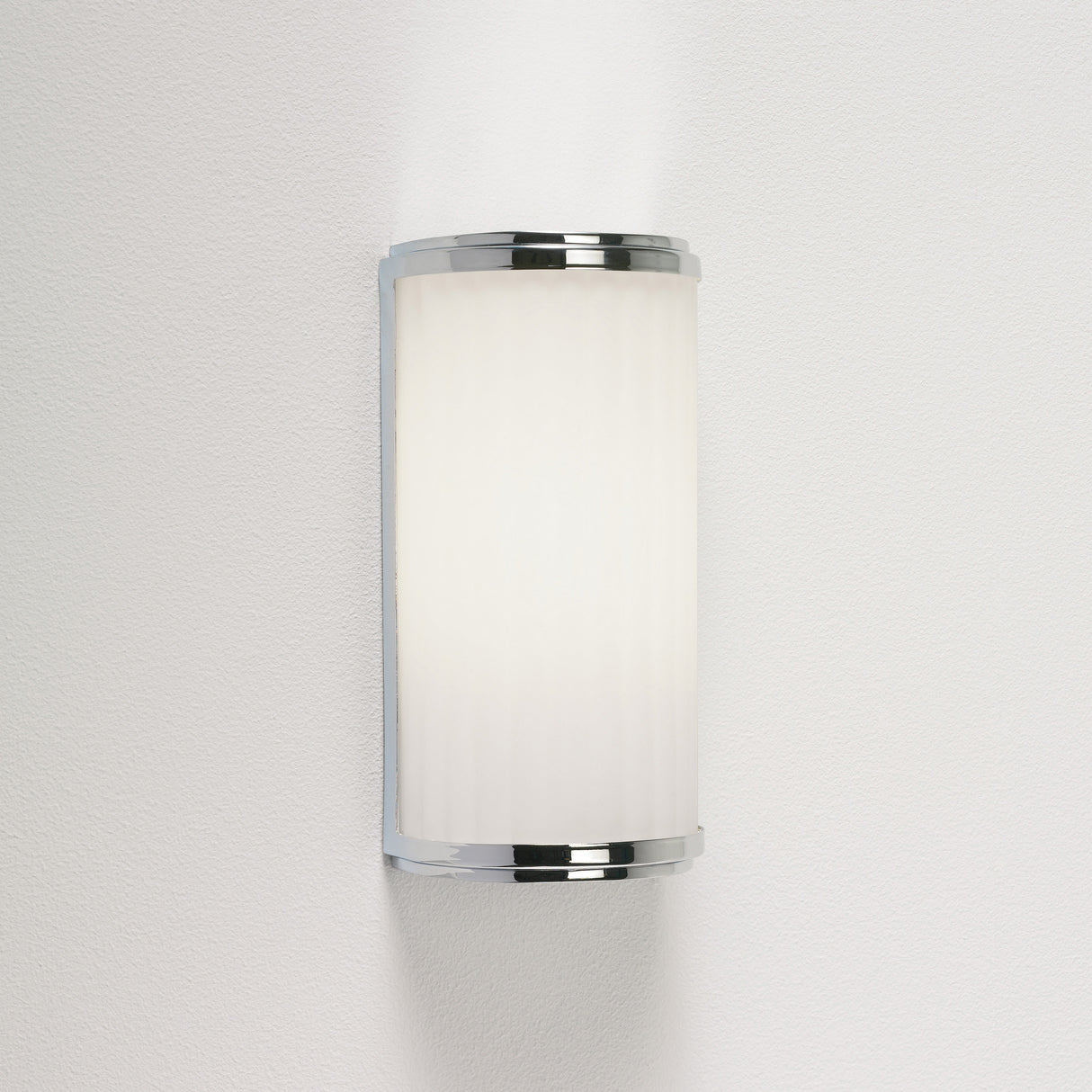 Astro Monza Classic 250 Polished Chrome Bathroom Wall Light
