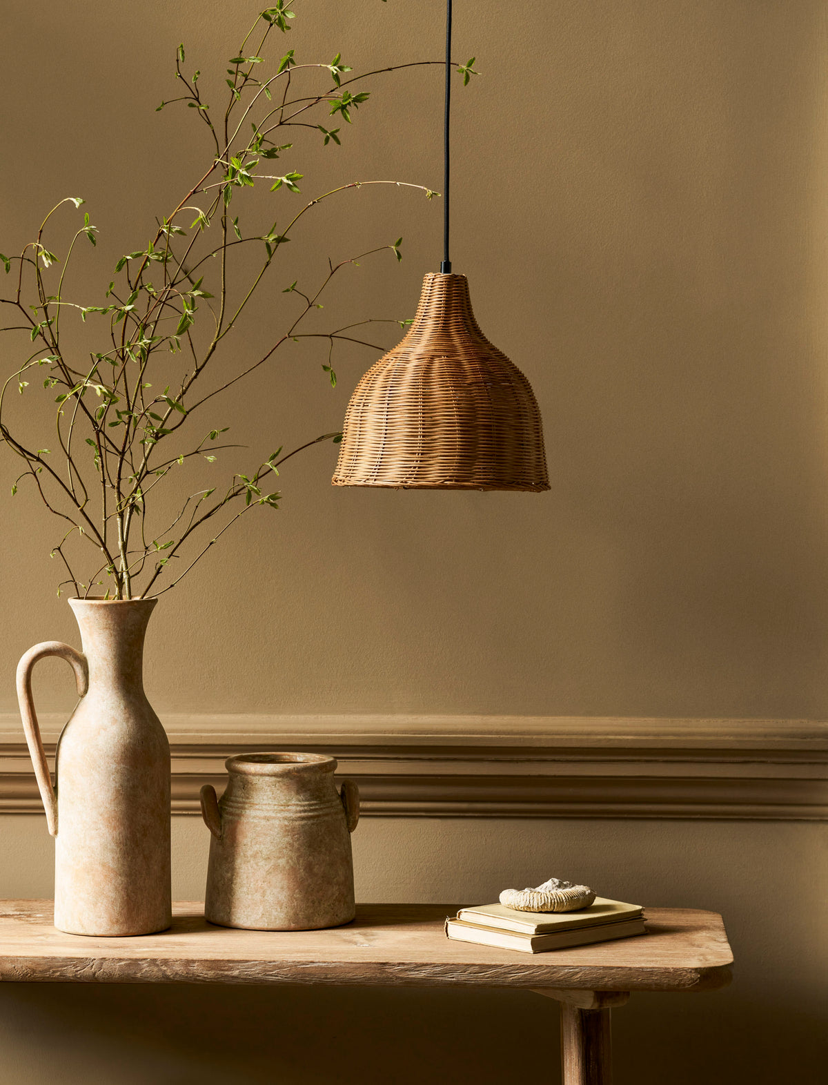 Garden Trading Mouldon Pendant Light Natural Rattan Small