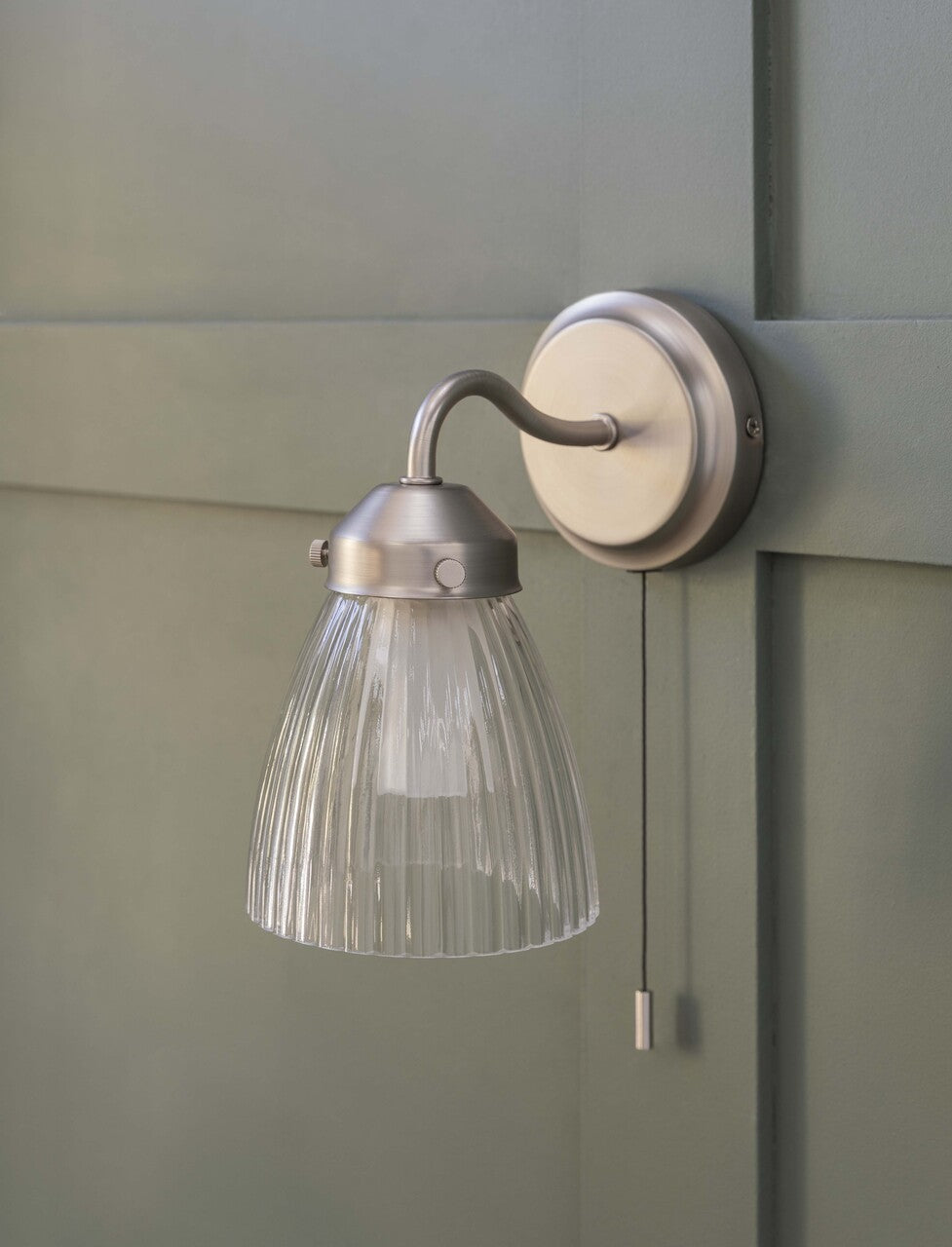 Garden Trading Fovant Bathroom Glass Wall Light Satin Nickel