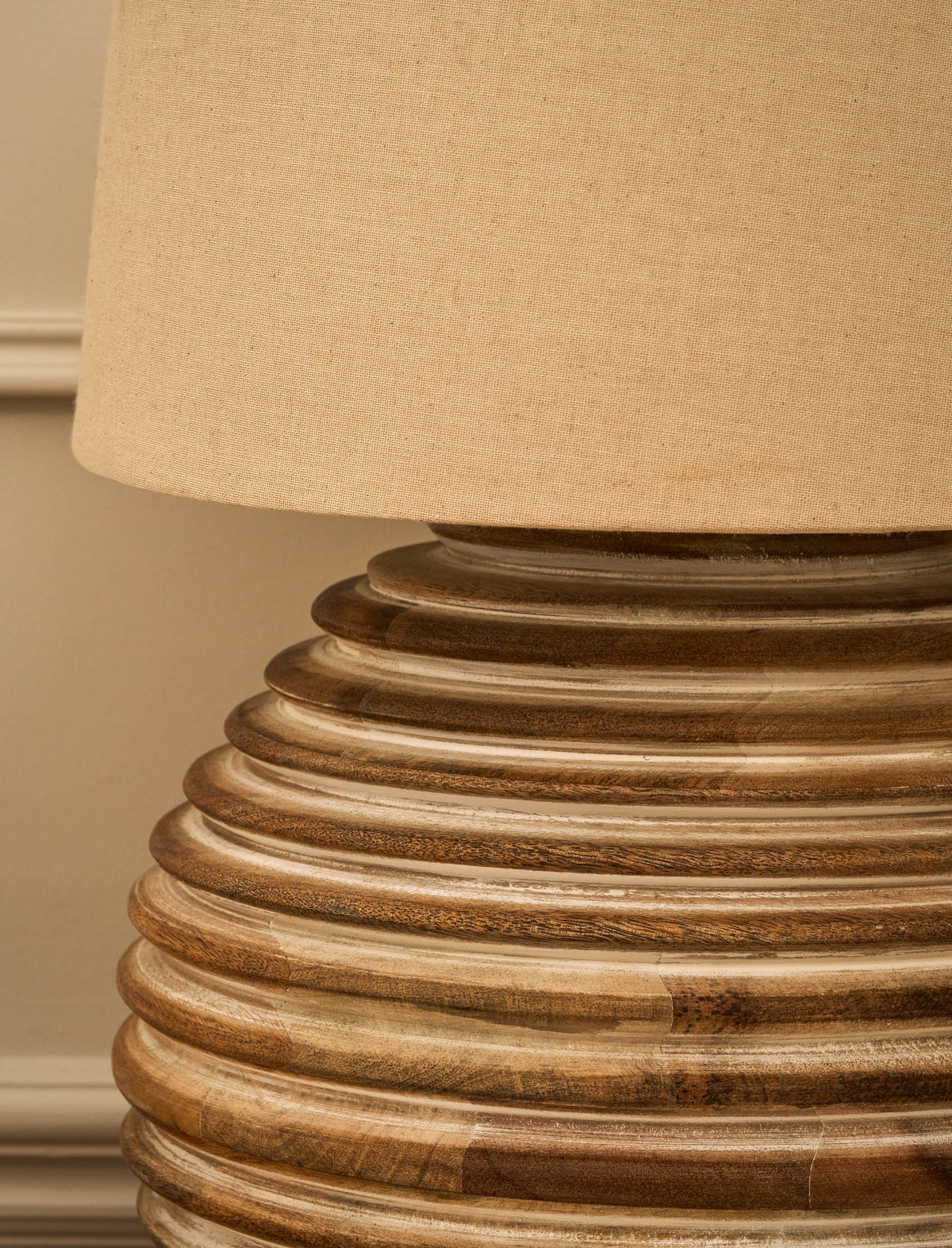 Garden Trading Brookend Ridged Mango Wood Table Lamp White Wash, with Shade
