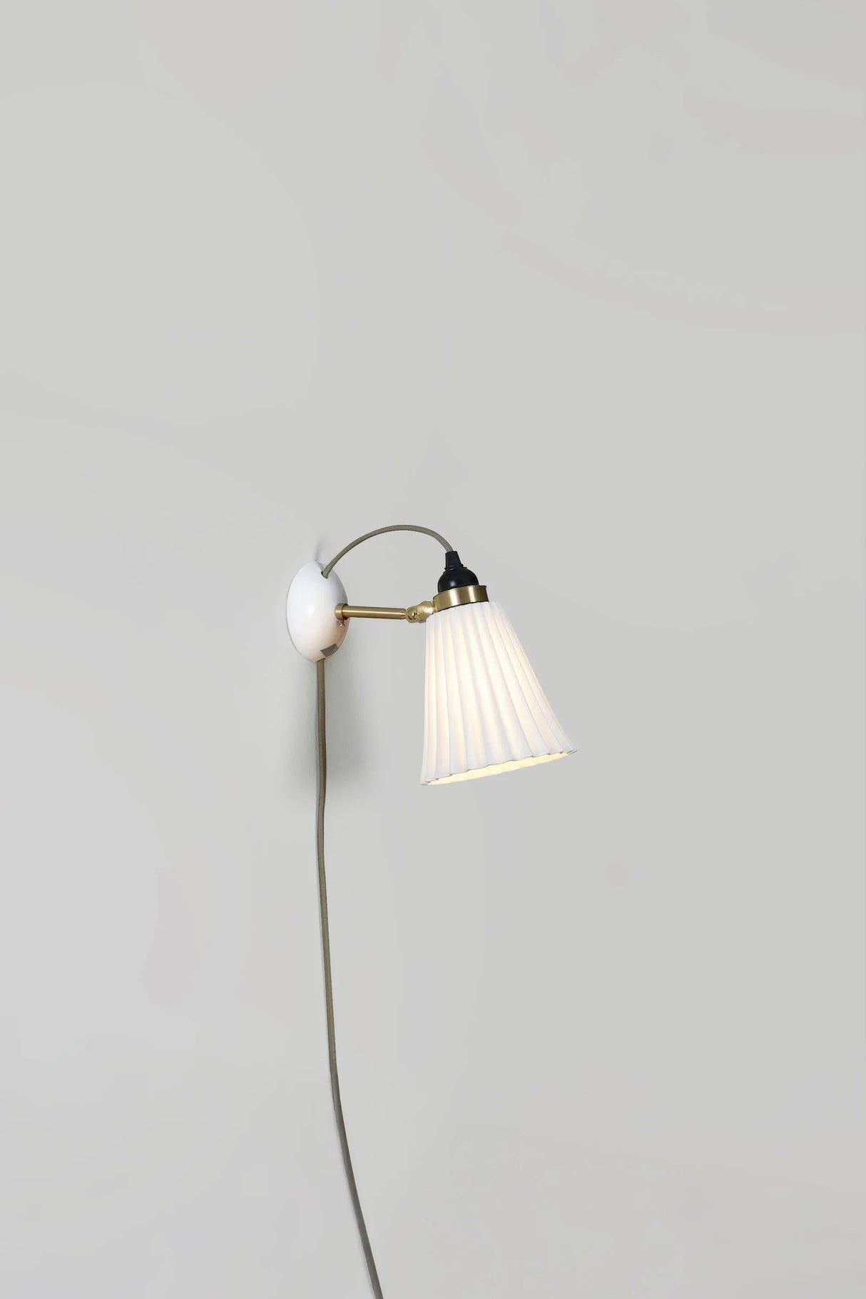 Original BTC Hector Pleat Medium Wall Light Brass, PSC (Plug, Switch & Cable)