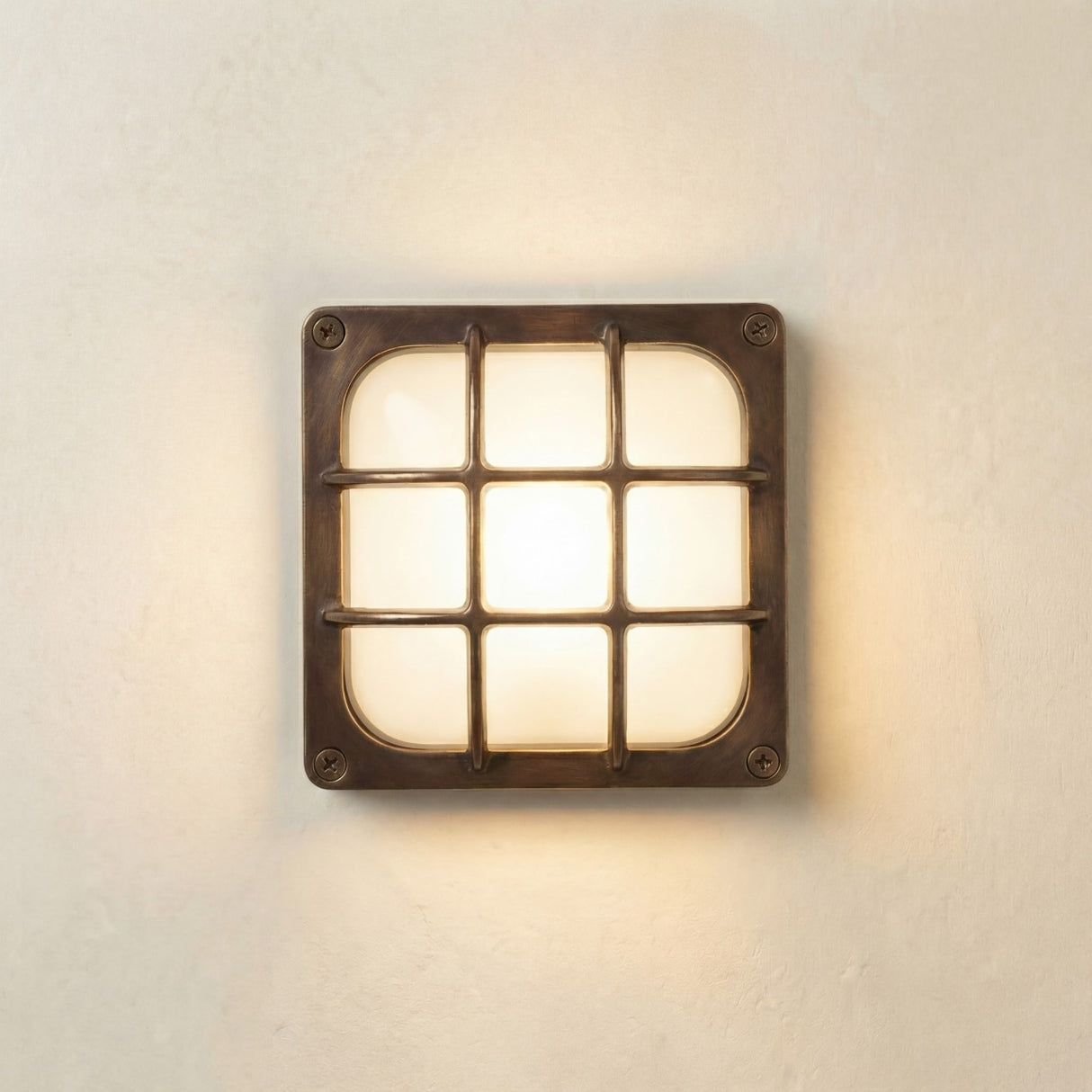 Lampfix Navigator Square Francis Outdoor Wall Light