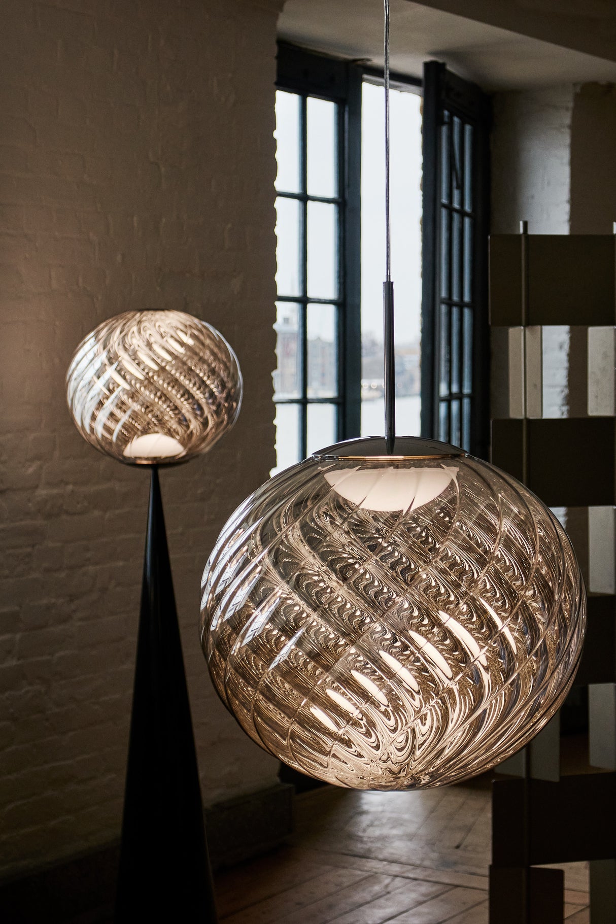 Tom Dixon Whirl Pendant 45cm Silver LED