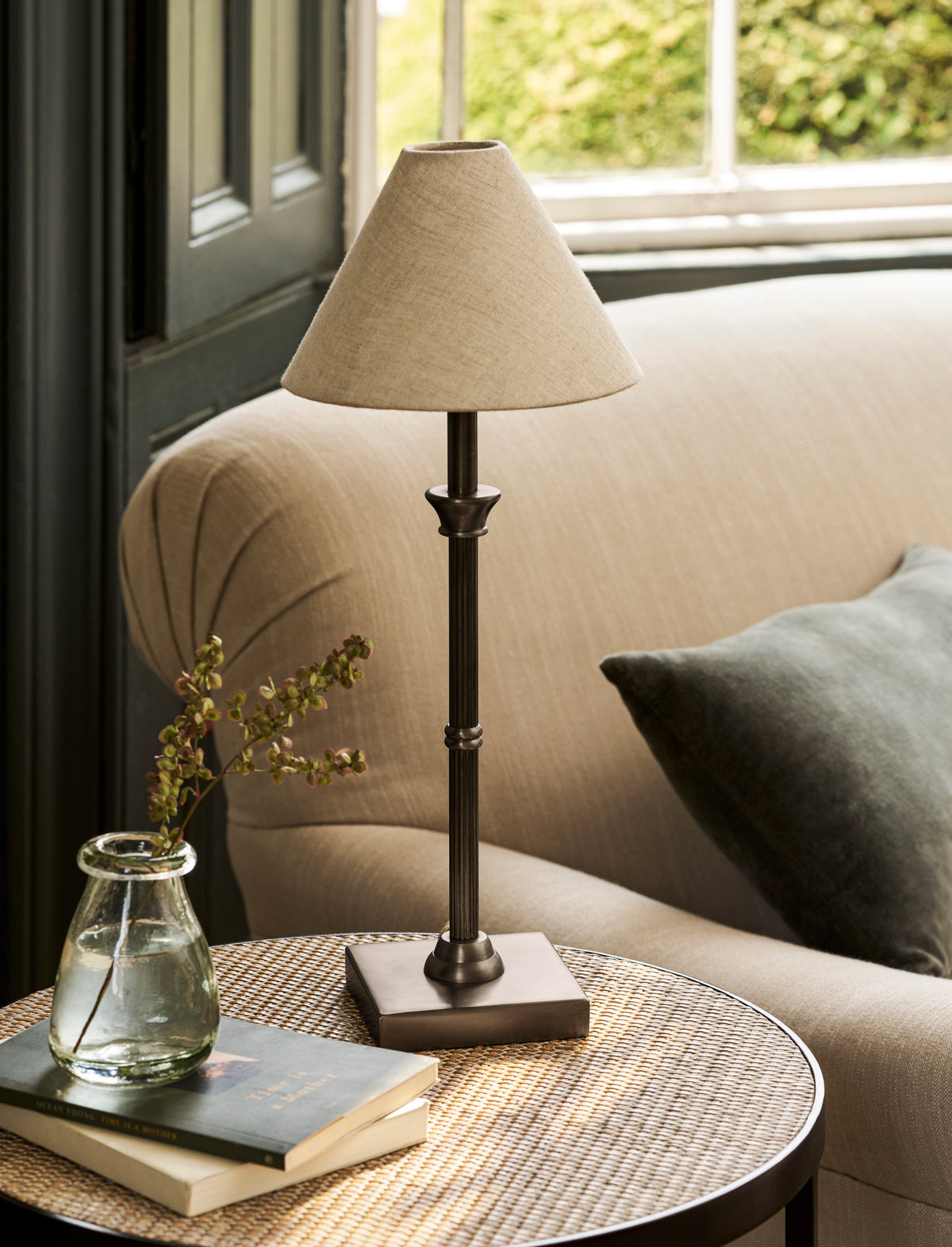 Garden Trading Kelmscot Table Lamp with Linen Shade Antique Bronze