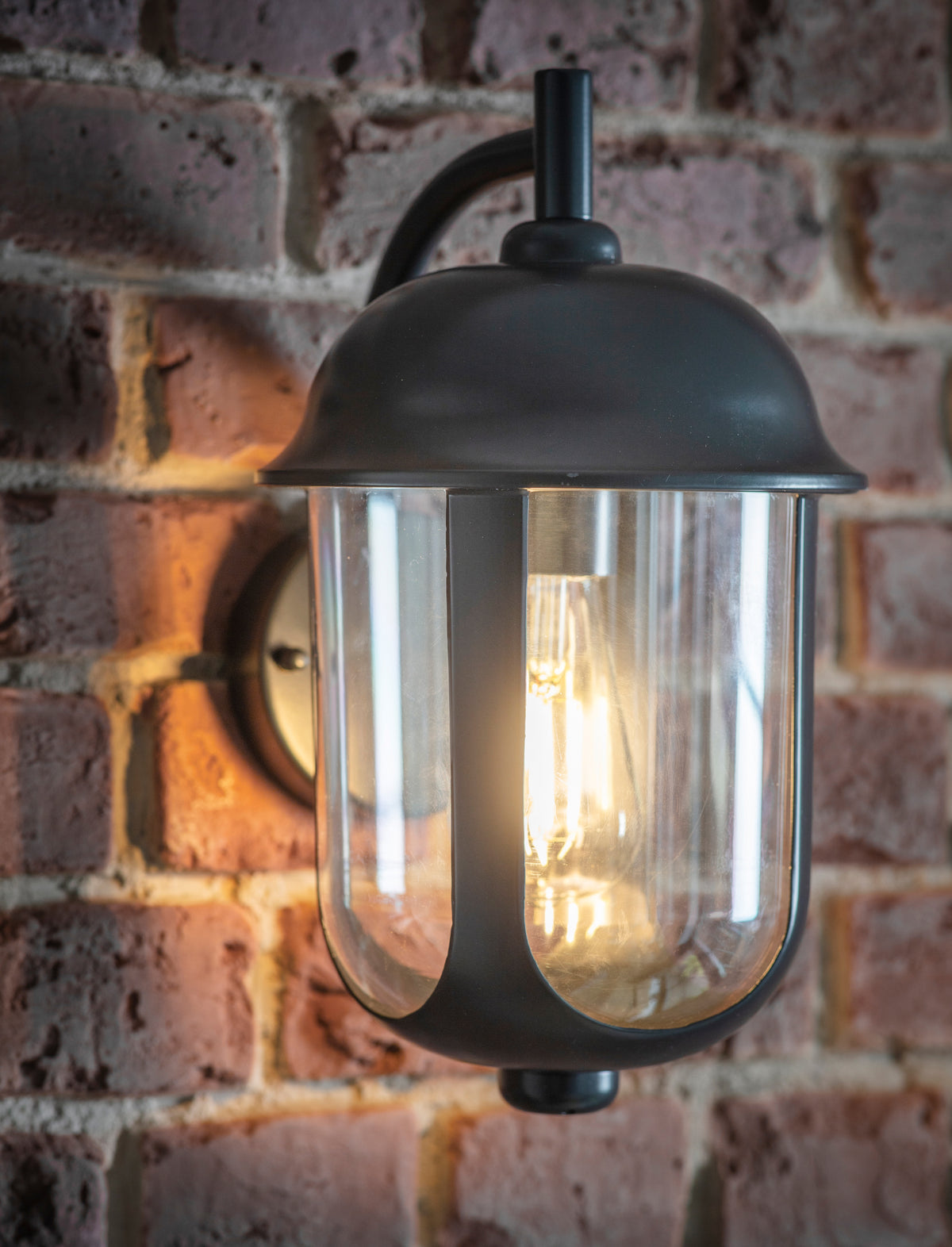 Garden Trading Harleyford Wall Light Carbon Black