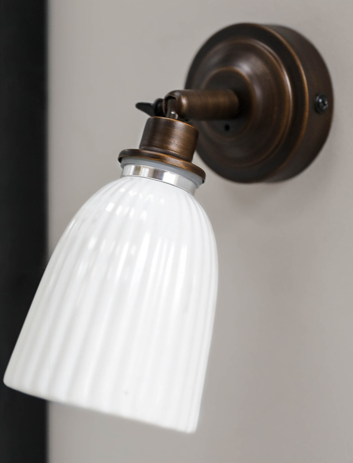 Garden Trading Alma Bathroom Spotlight Ceramic, Antique Bronze