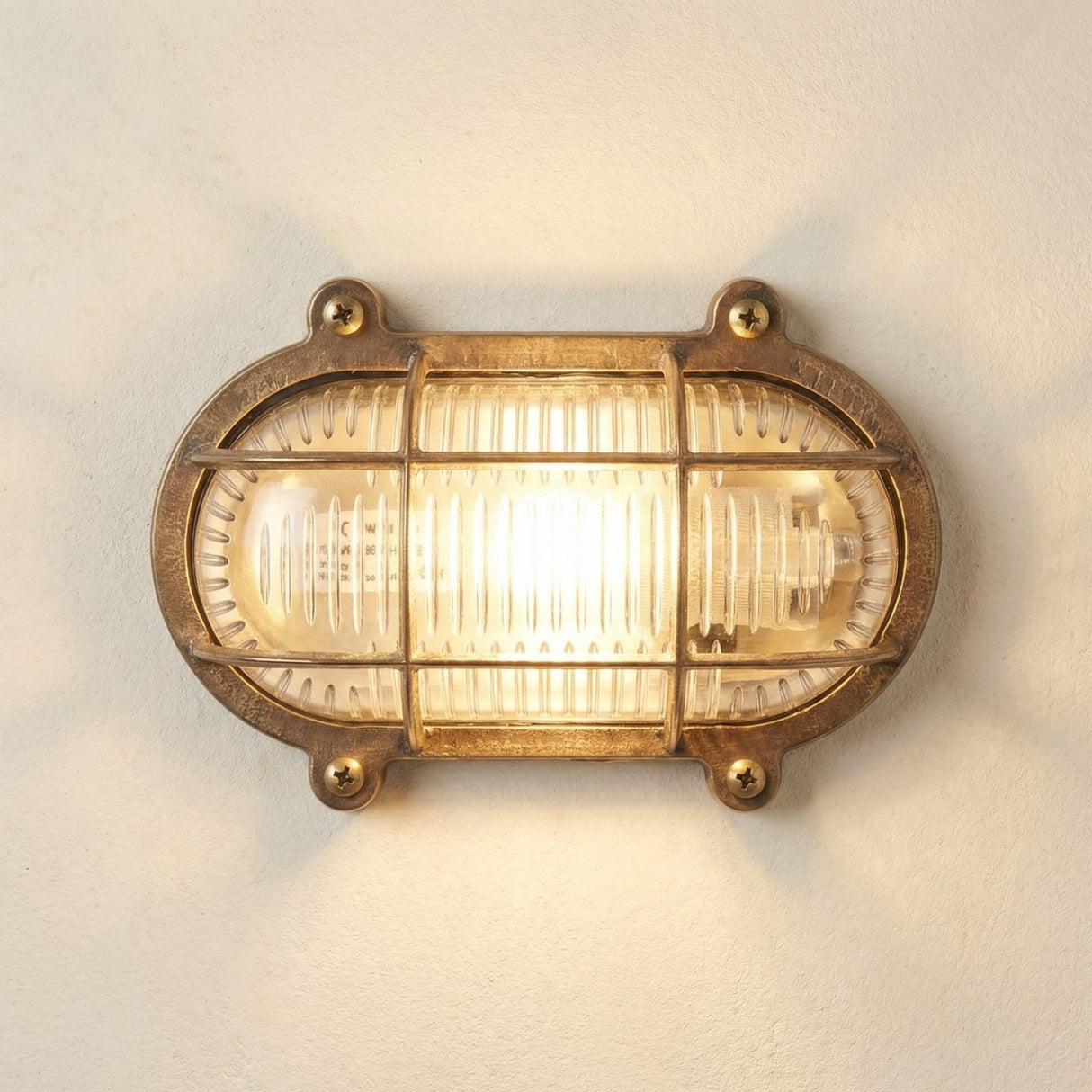 Lampfix Navigator Merchant Flush Outdoor Bulkhead