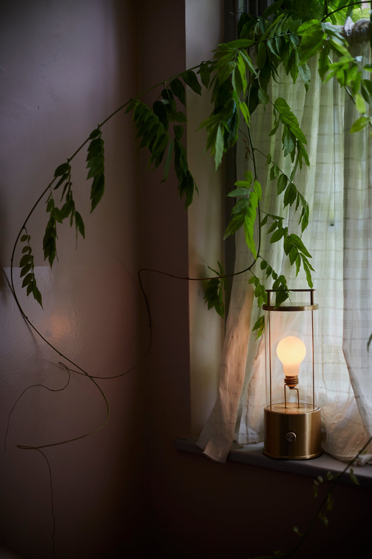 Tala Muse Portable Lamp Solid Brass