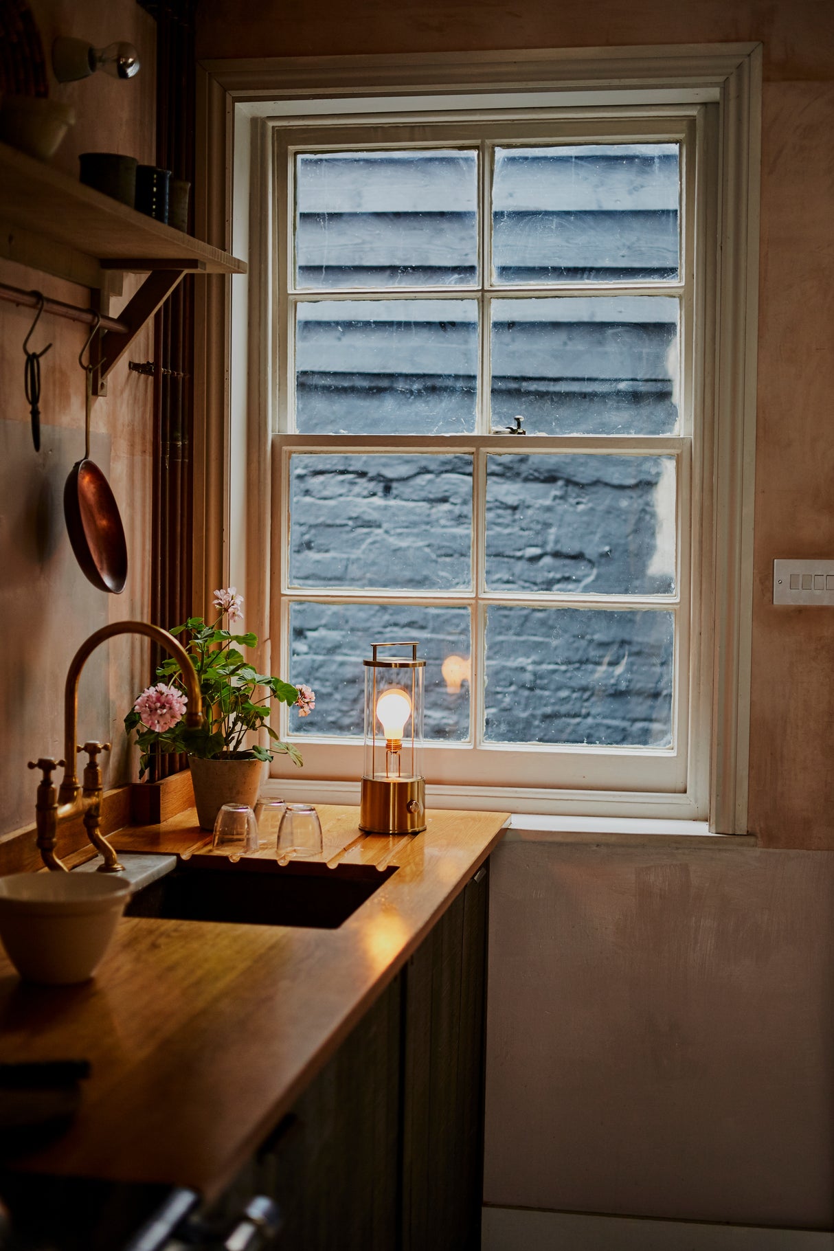 Tala Muse Portable Lamp Solid Brass