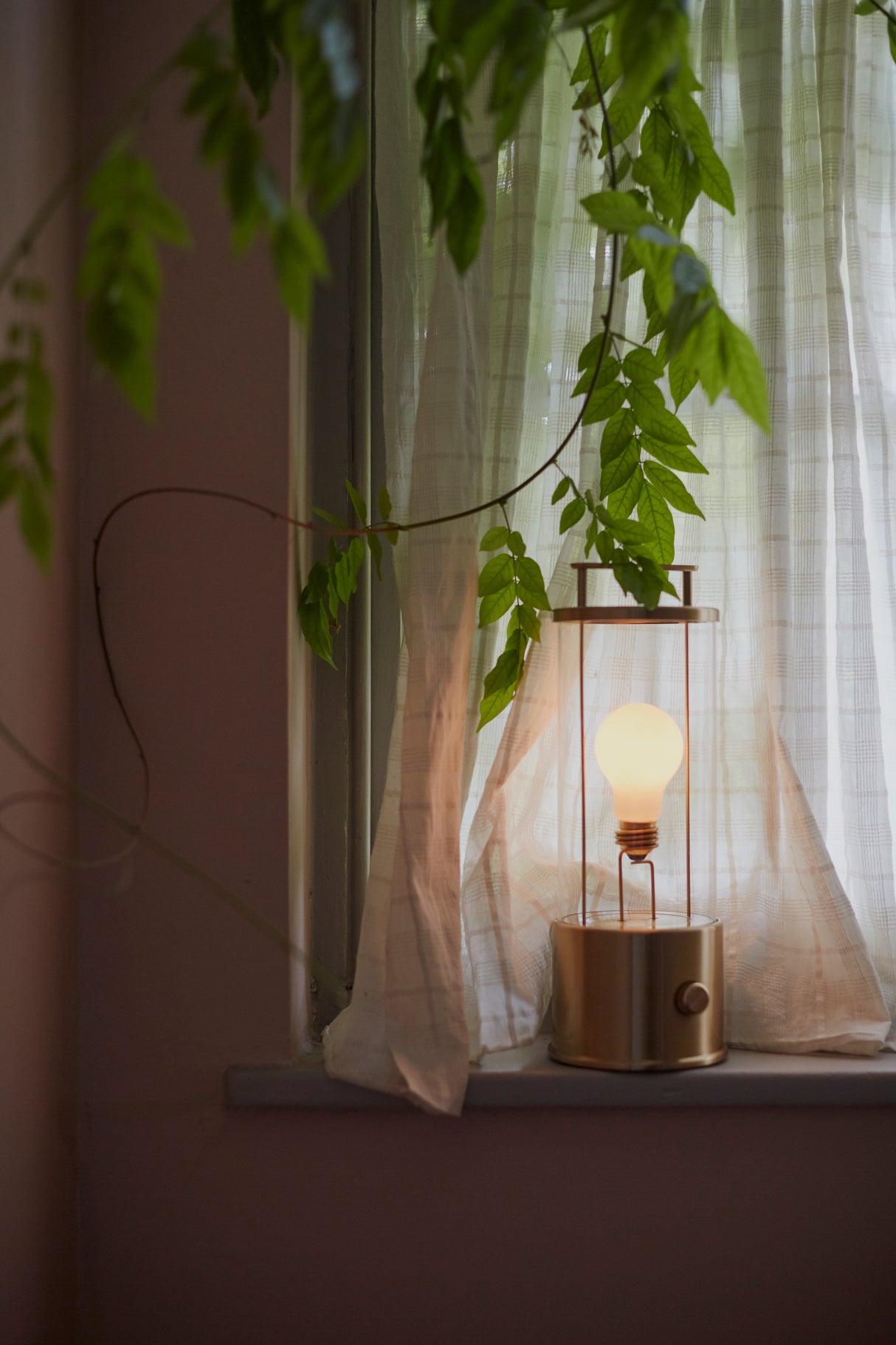 Tala Muse Portable Lamp Solid Brass