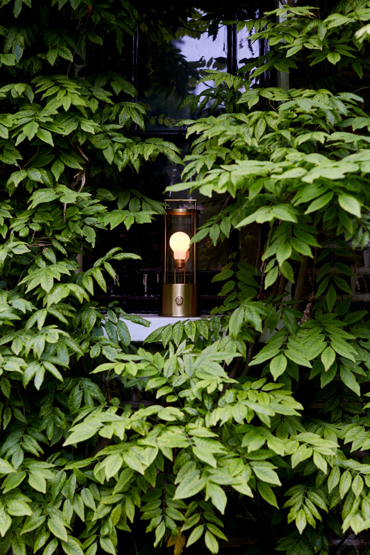 Tala Muse Portable Lamp Solid Brass