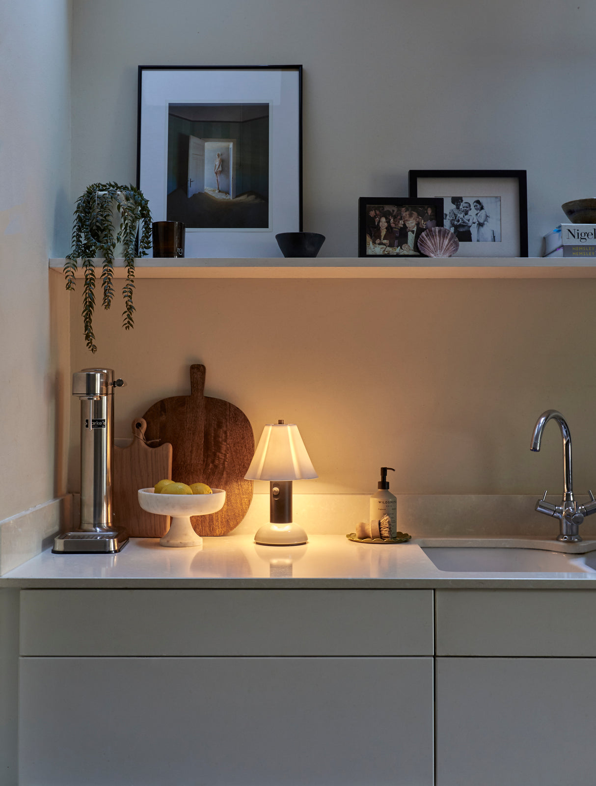 Original BTC Blossom Portable Lamp Putty Grey