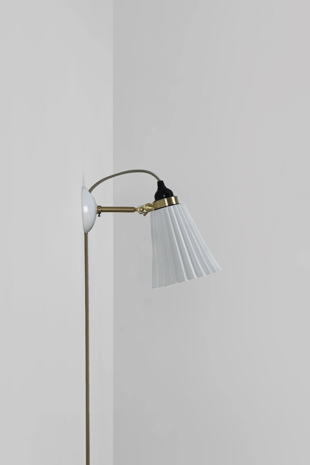 Original BTC Hector Pleat Medium Wall Light Brass, PSC (Plug, Switch & Cable)