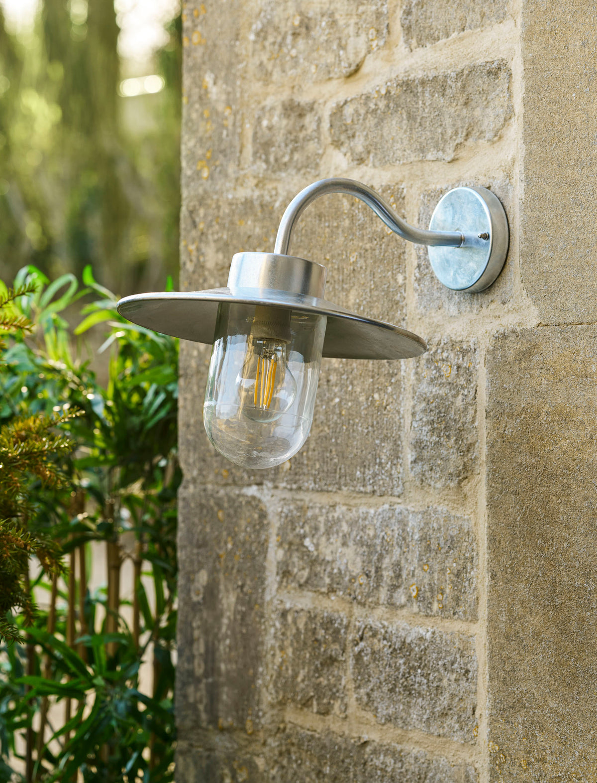 Garden Trading St Ives Swan Neck Light - Galvanised Steel, Silver