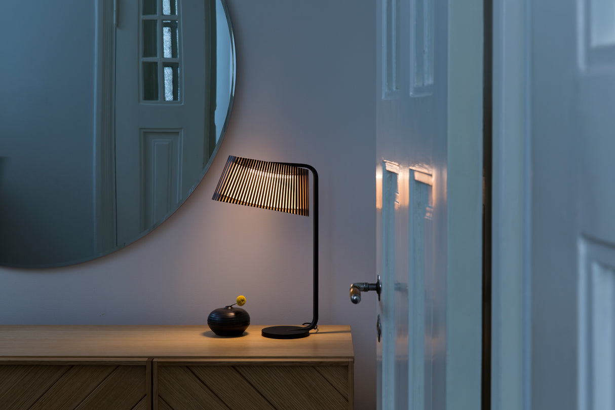 Secto Owalo 7020 Table Lamp