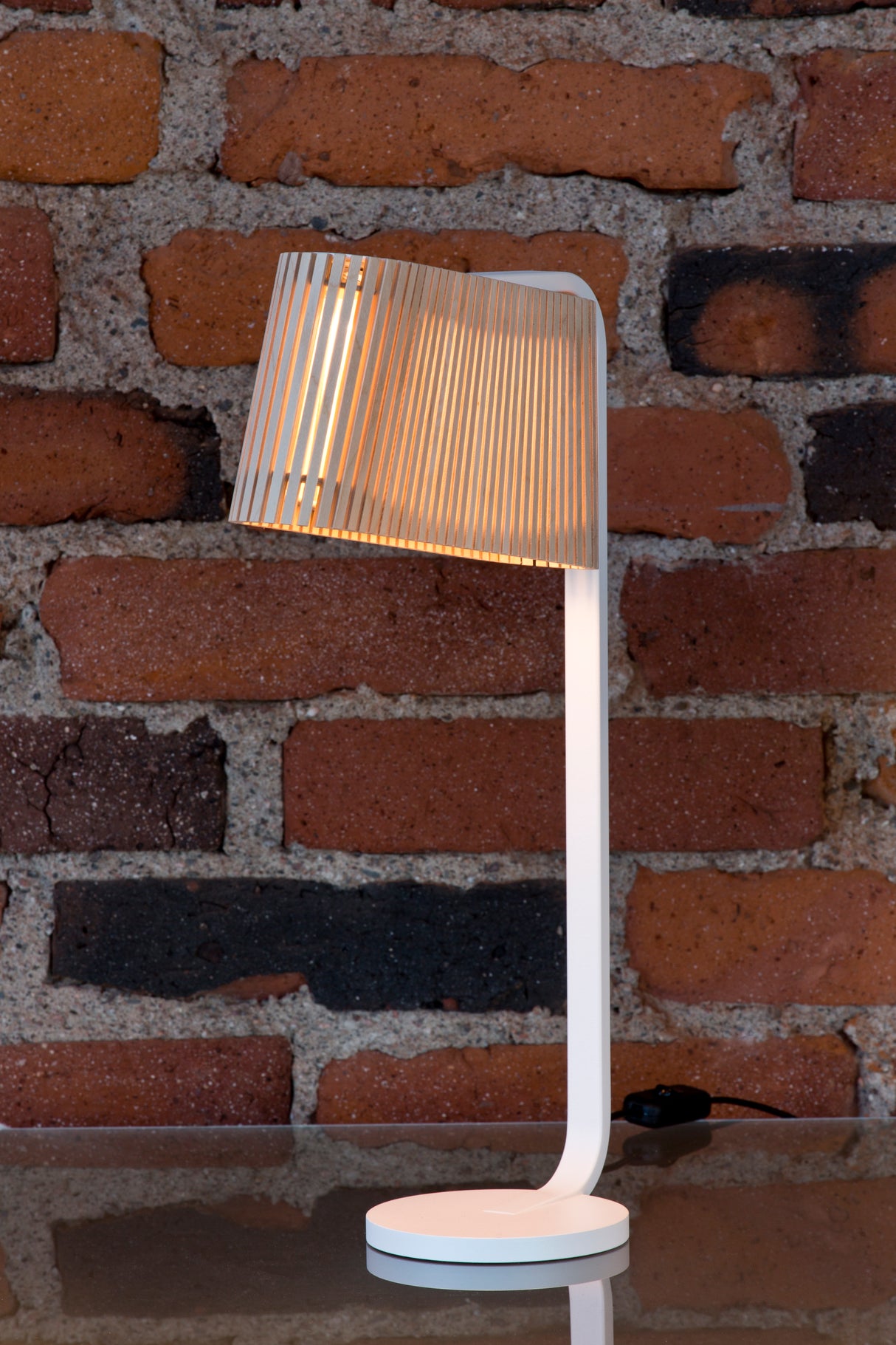 Secto Owalo 7020 Table Lamp