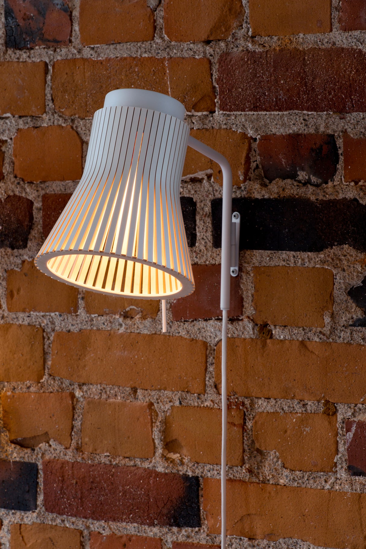 Secto Petite 4630 Wall Light