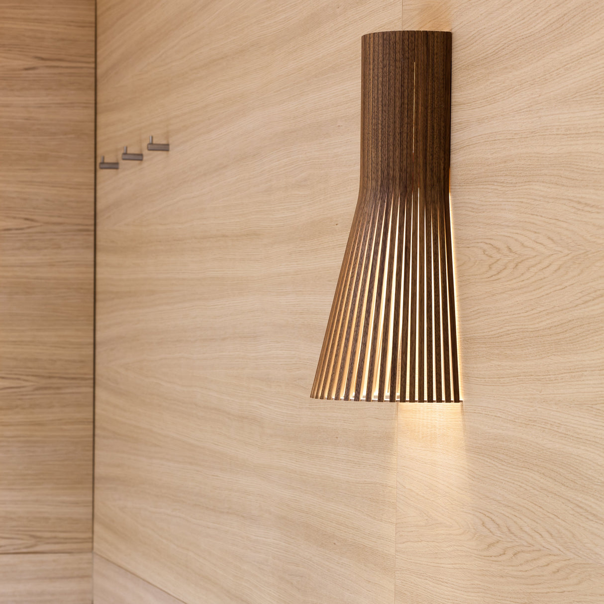 Secto 4231 Wall Light Small Walnut