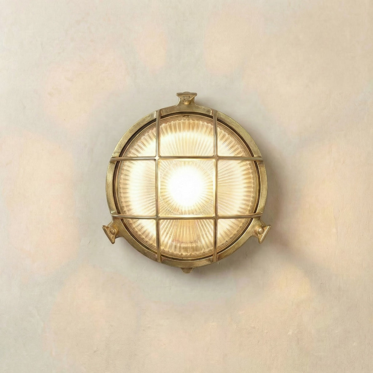 Lampfix Navigator Small Cabin Outdoor Bulkhead