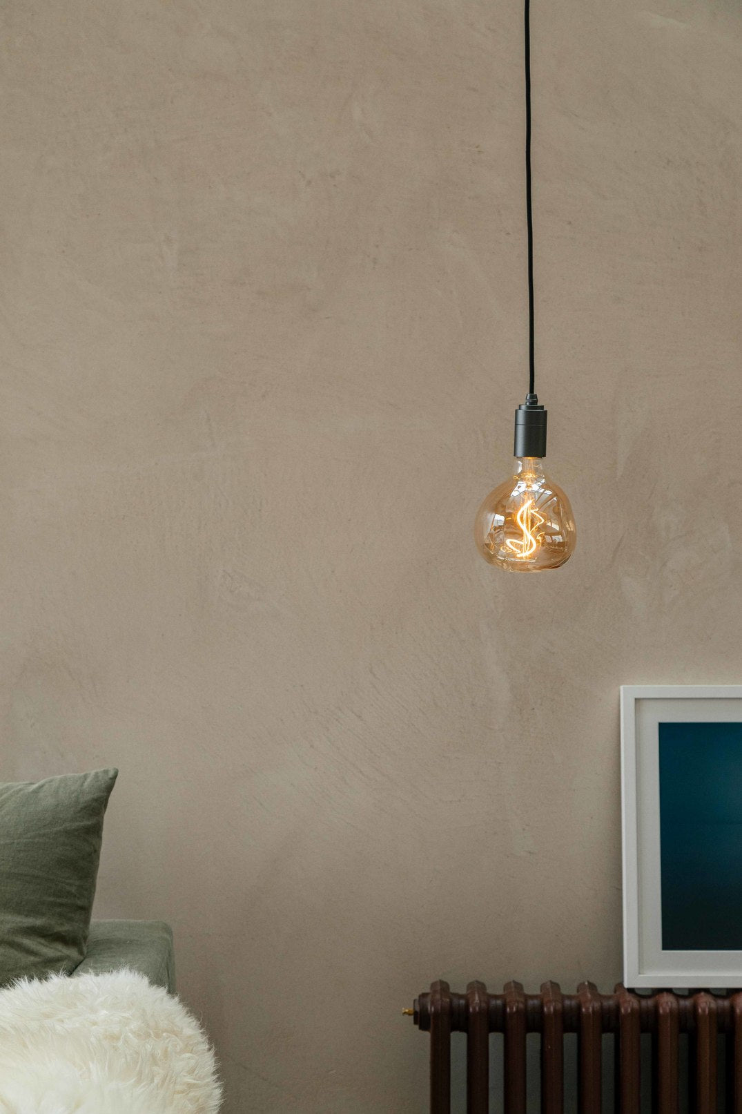 Tala Voronoi I Pendant Set Graphite