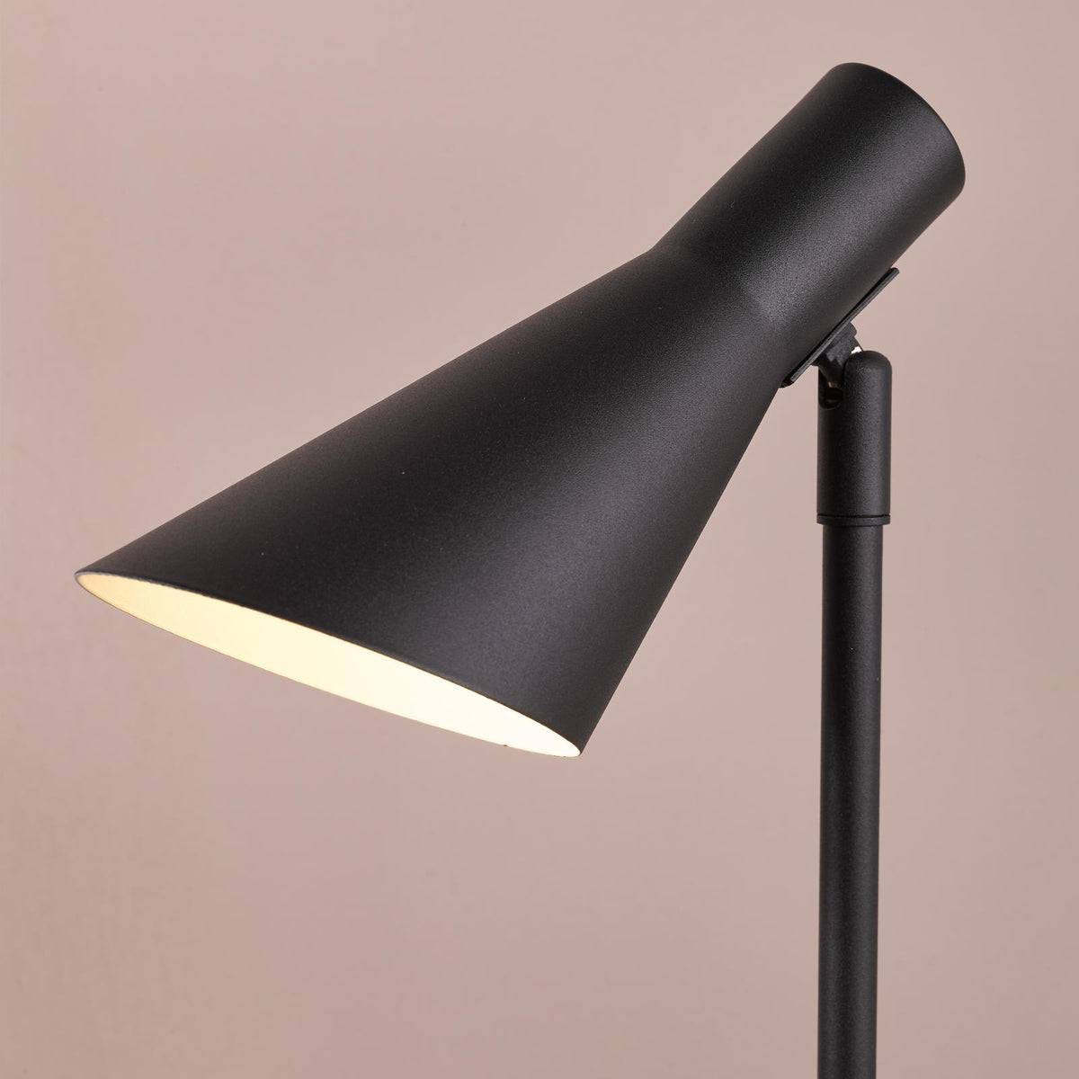 Dar Zahira Task Lamp Matt Black