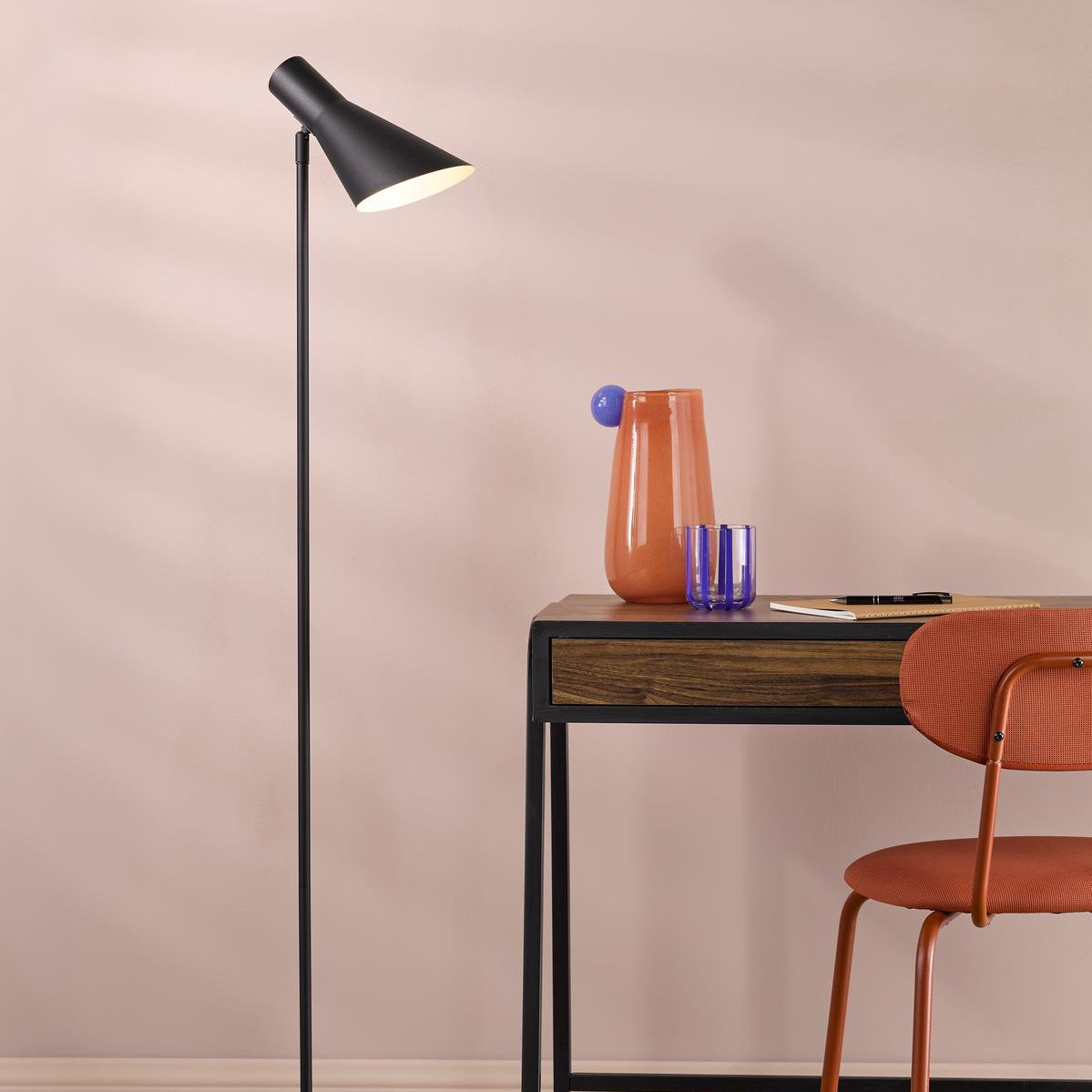 Dar Zahira Task Floor Lamp Matt Black