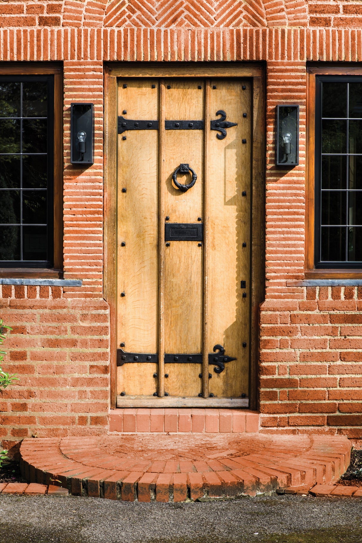 Astro Messina 130 Textured Black Outdoor Wall Light