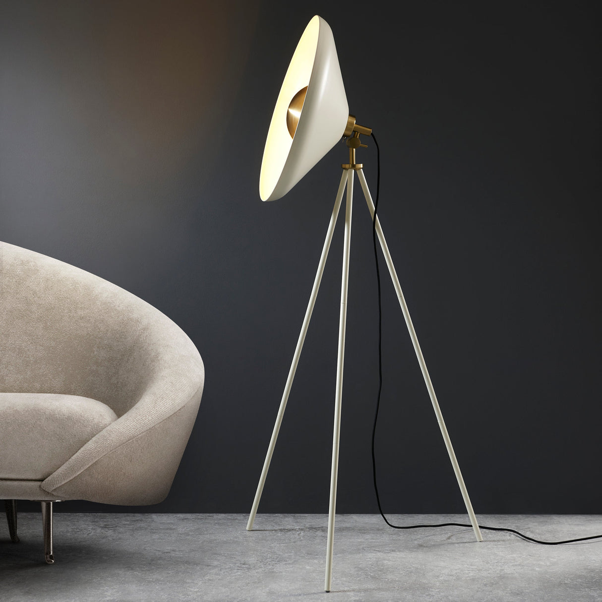 Amos Rooftop Floor Lamp Warm White – from Amos Lighting + Home