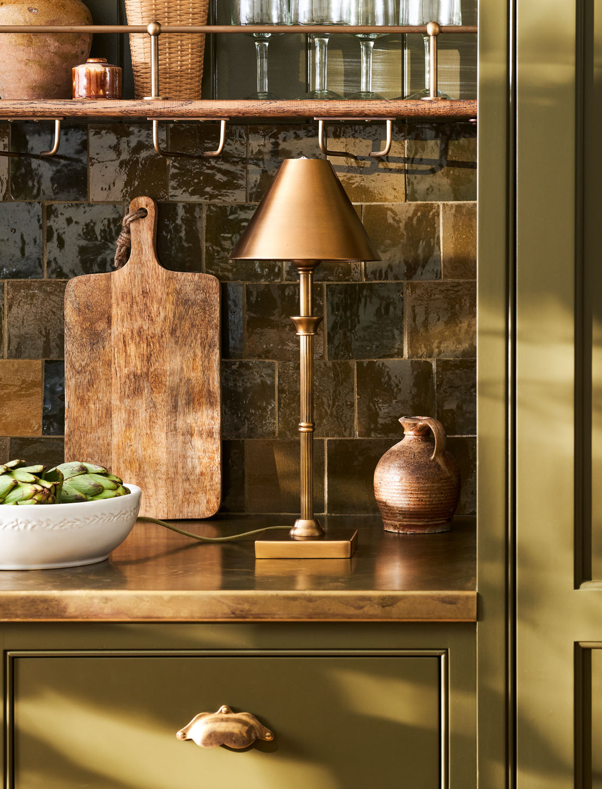 Garden Trading Kelmscot Table Lamp Antique Brass