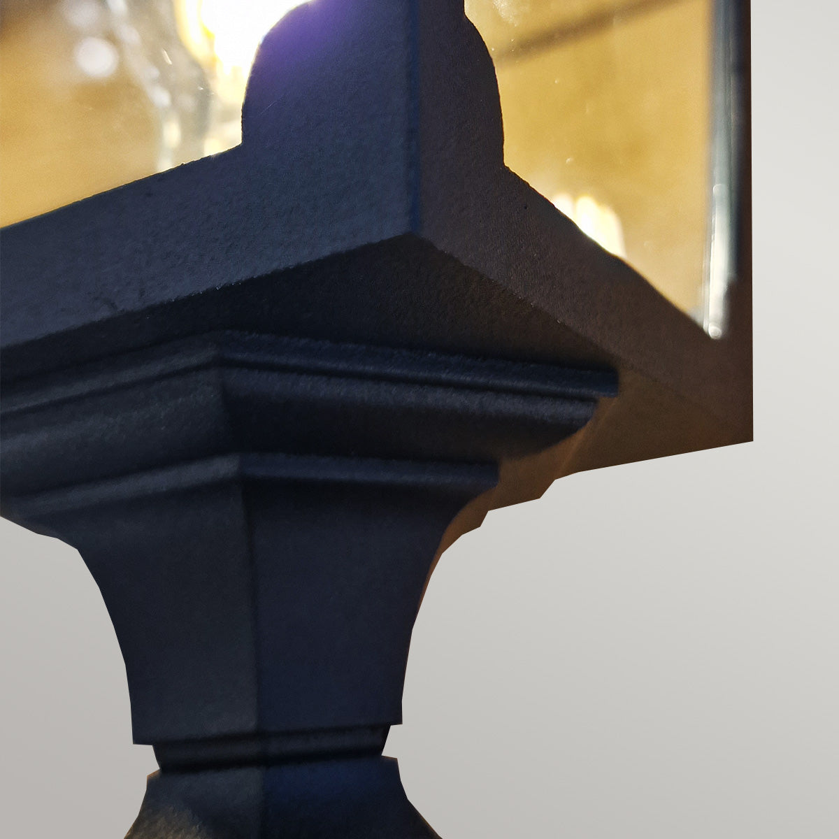 Elstead Chapel 1 Light Lamp Post