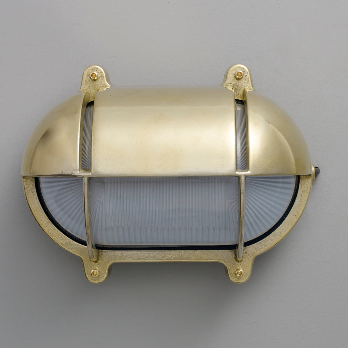 Davey Lighting Oval Brass Bulkhead 7436 – from Amos Lighting + Home